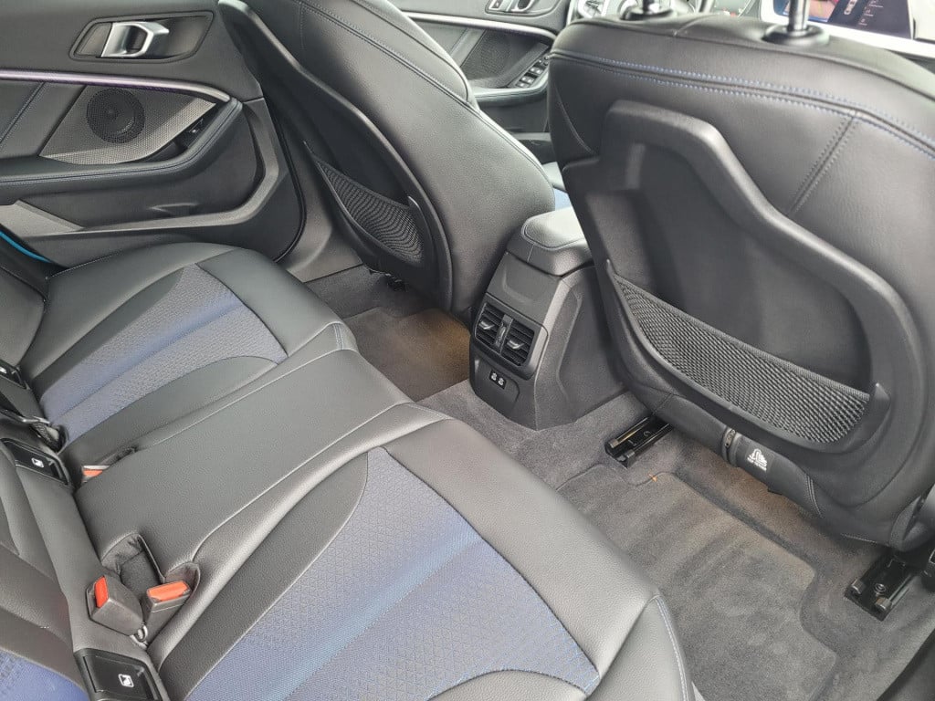 BMW 2-serie gran coupé 218i 218i m sport edition full led navigatie carplay