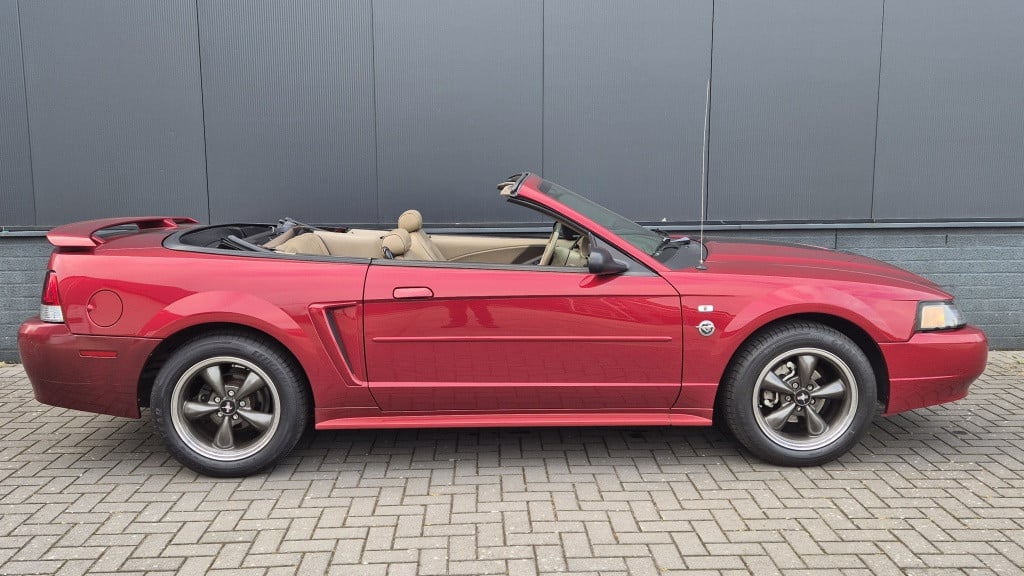 Ford Mustang convertible 40th anniversary 4.0 v6 automatic*cruise*airco*ele