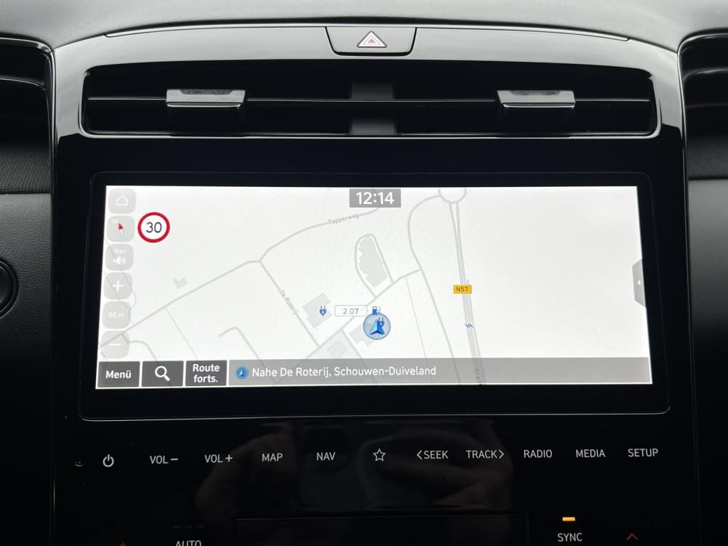 Hyundai Tucson 1.6 t-gdi phev premium two-tone 4wd n-line | dodehoek ass. |