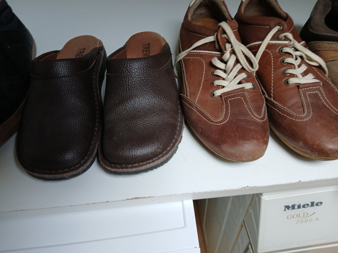 Sneakers en slippers m.42/,43