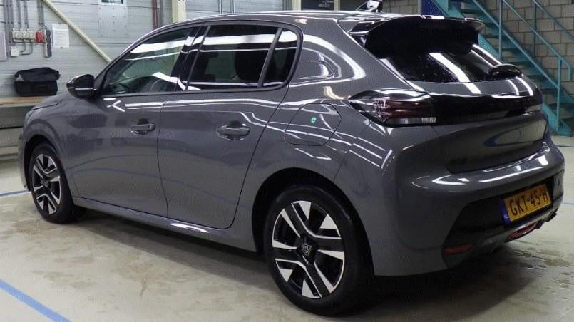 Peugeot 208 allure 1.2 mild-hybride 100pk automaat (e-dcs6) navigatie met a