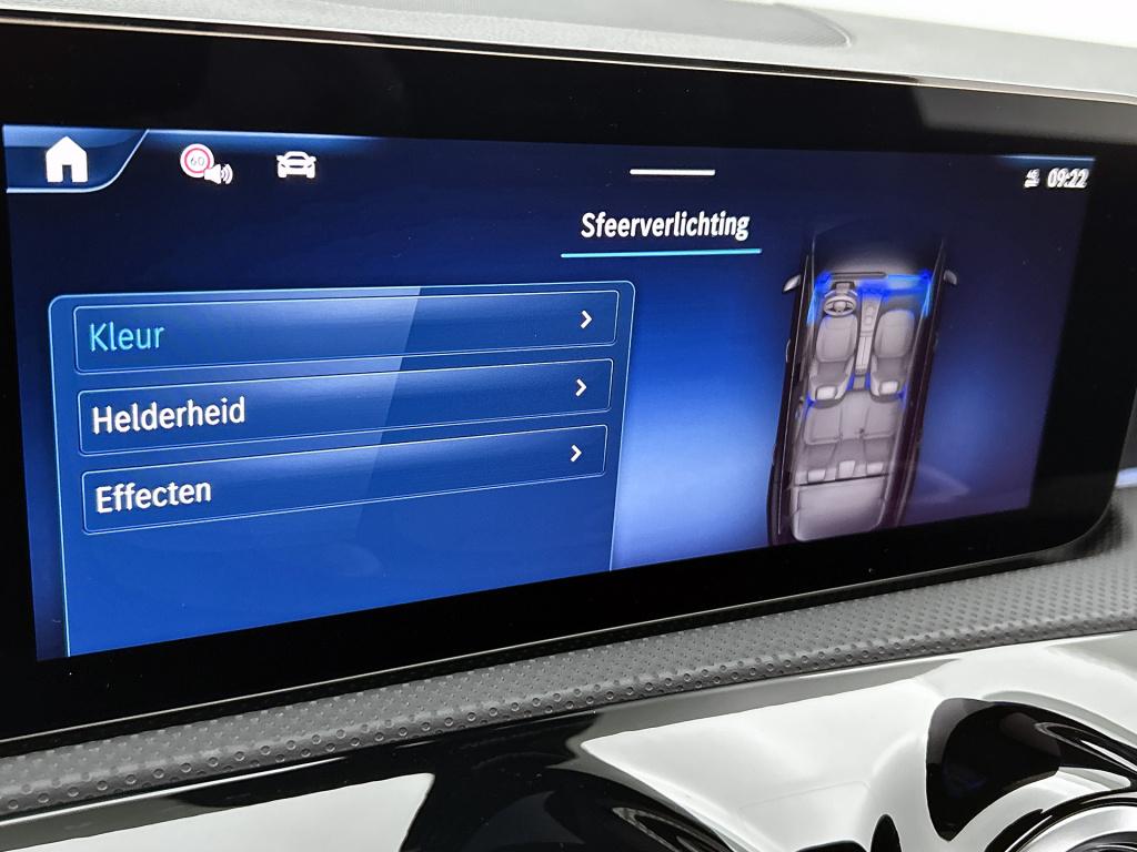 Mercedes-Benz Cla shooting brake 250 e business solution amg | nightpakket 