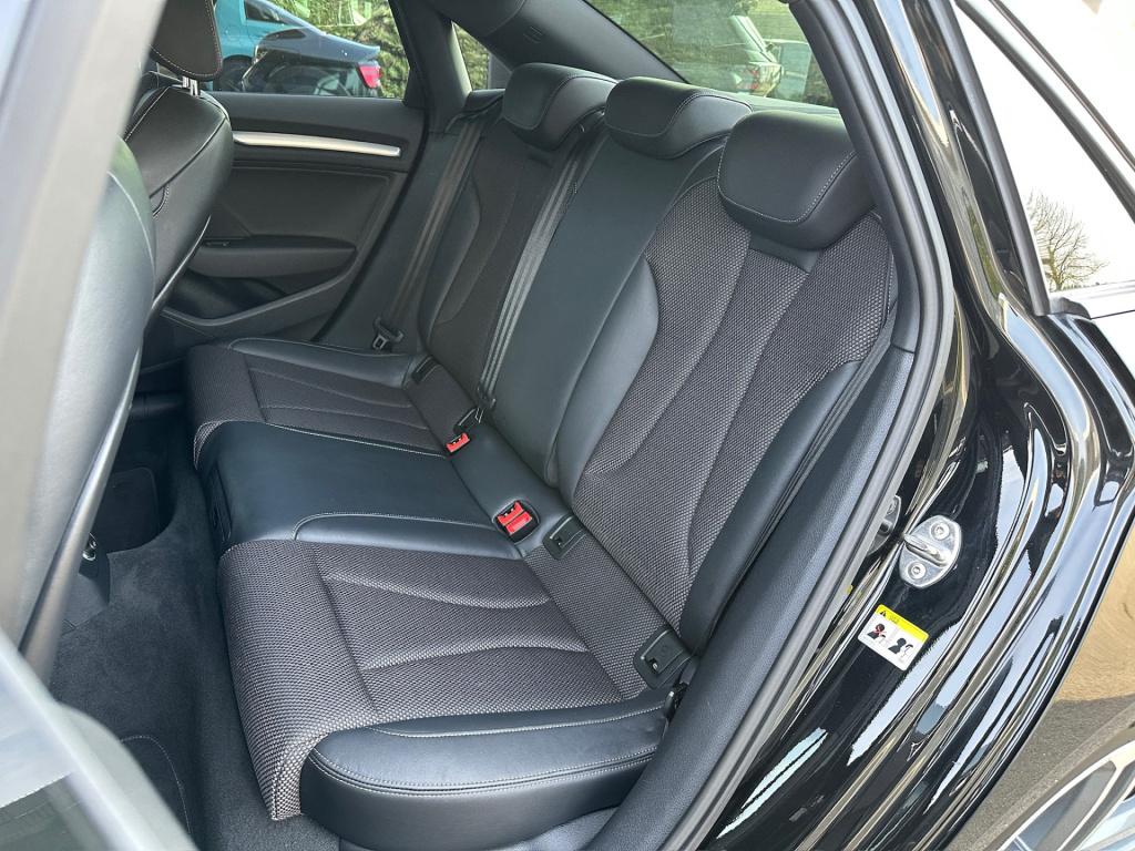 Audi A3 limousine 35 tfsi 150pk s-tronic s-line | virtual cockpit | led | 1