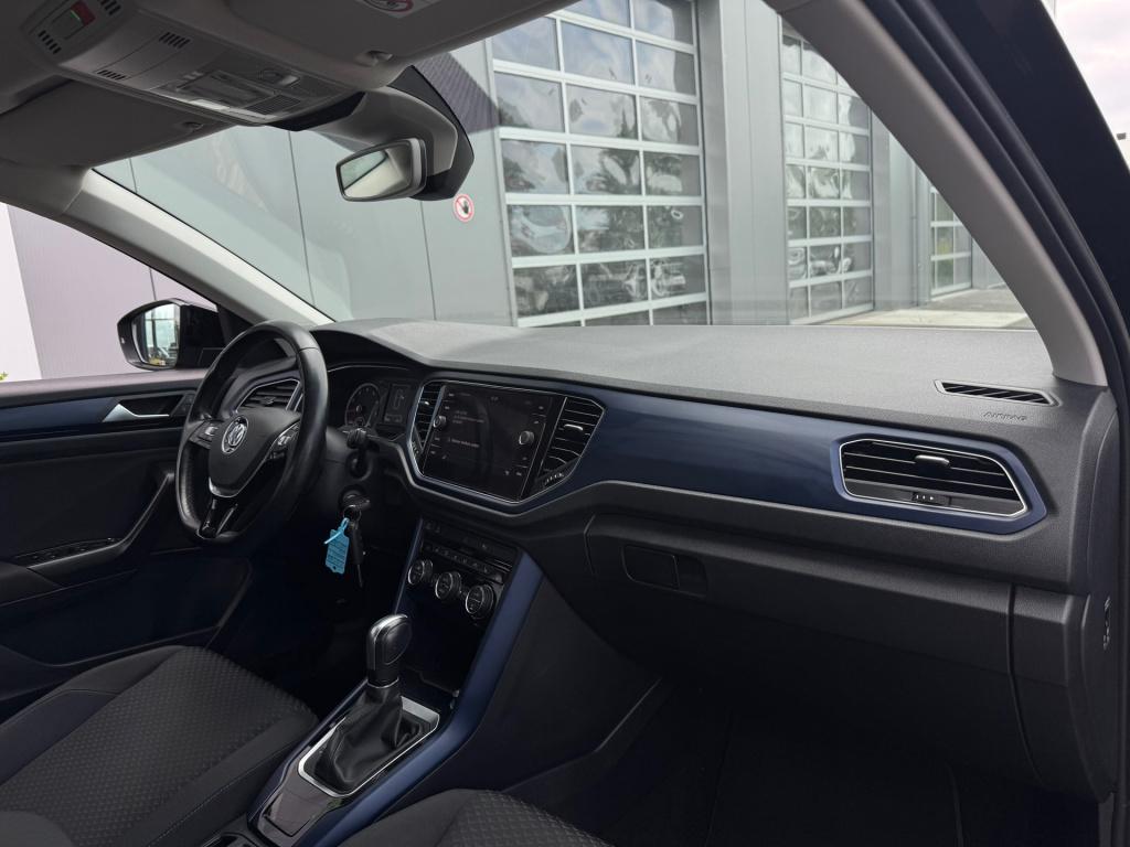 Volkswagen T-roc 1.5 tsi sport business r * carplay * stoelverwarming * led