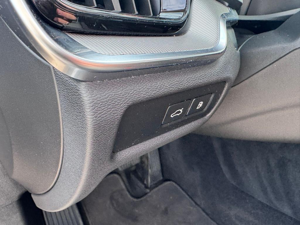 Volvo V60 2.0 t6 recharge awd inscription expression