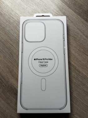 Clear case MagSafe hoes Apple iphone16 pro max