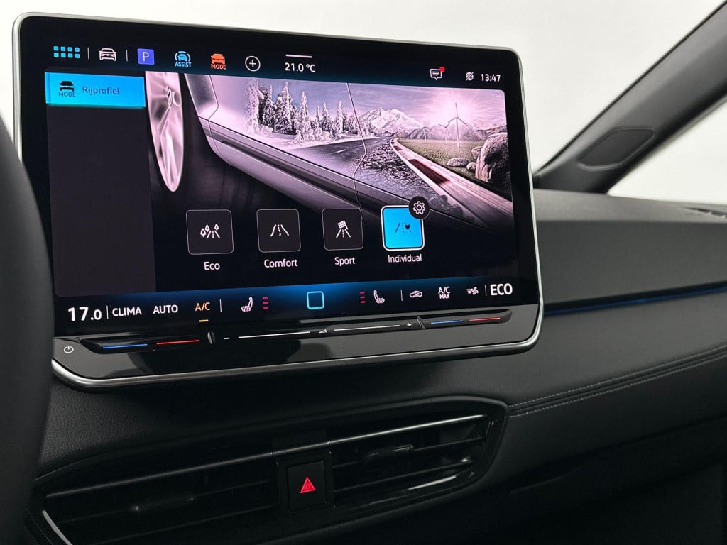Volkswagen Id.3 limited edition 52 kwh accu. 125 kw / 170 pk hatch