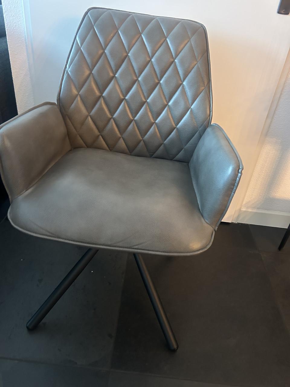 Set van 6 eetkamerstoelen