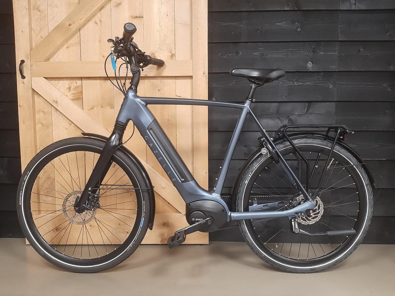 Zeer nette Gazelle Ultimate C8+ HMB belt en connect