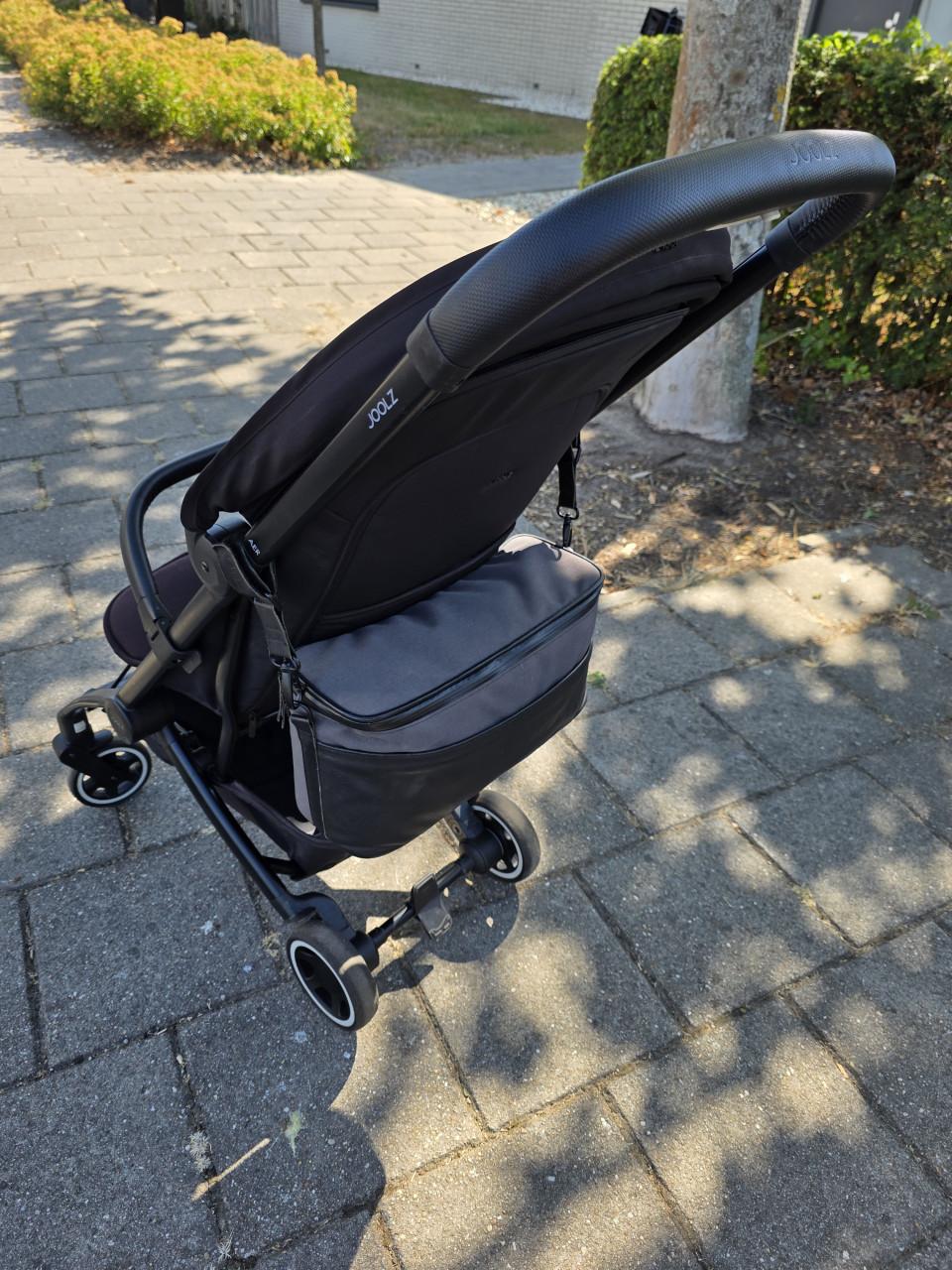 Joolz Aer+ compacte (reis) buggy zwart – incl. reistas en regenhoes