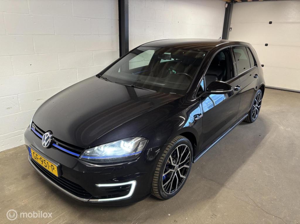Volkswagen Golf 1.4 tsi gte met nieuwe hybride accu