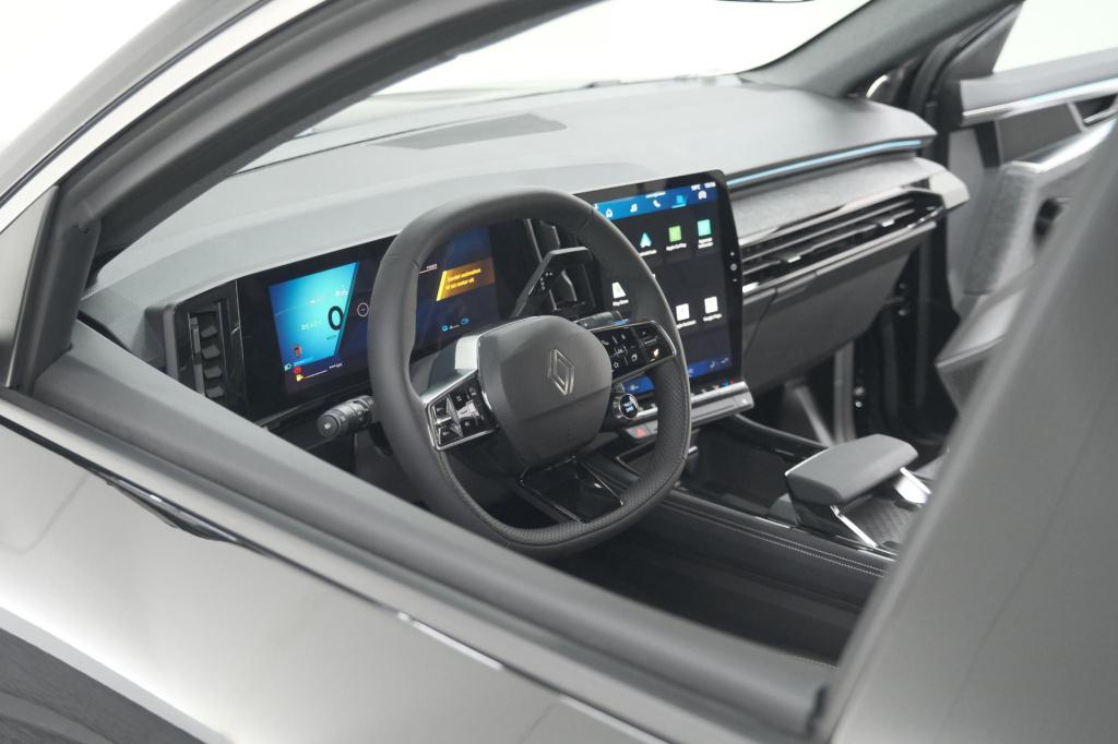 Renault Espace e-tech full hybrid 200 techno 7p. | camera | adaptieve cruis