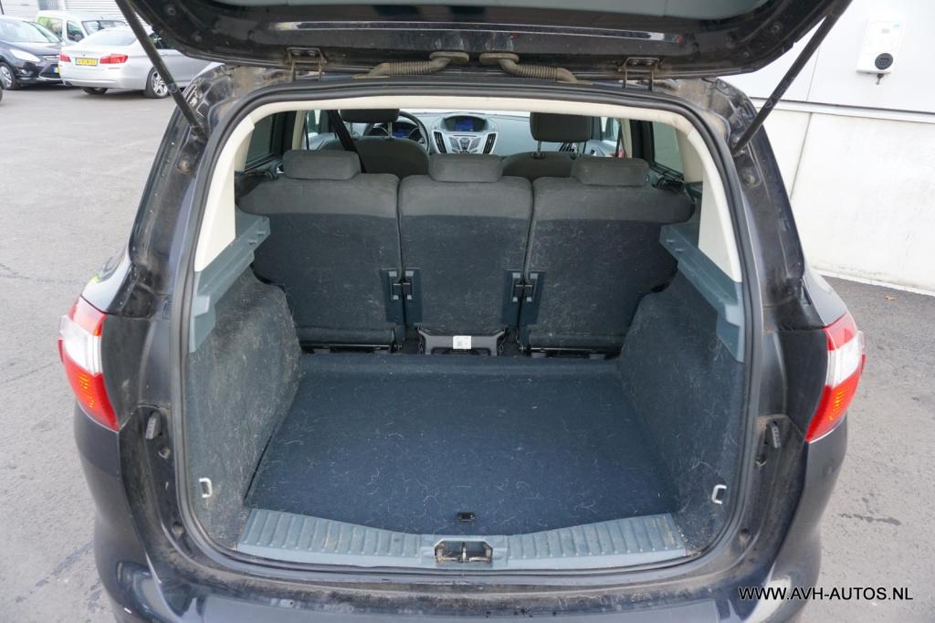 Ford C-max 1.0 edition plus, oliedrukstoring....