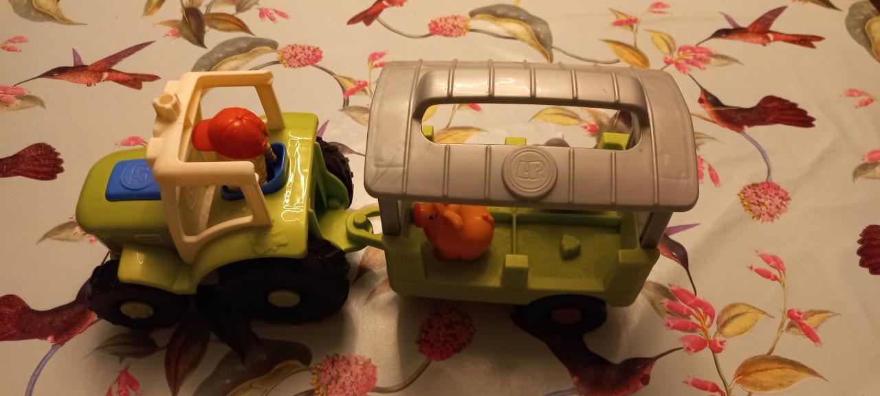 Fisher price trekker met kar