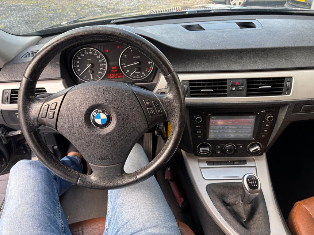 BMW 3-serie 318i nieuwe motor bij 176.000km