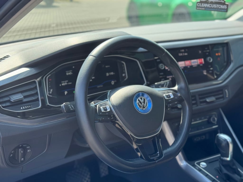 Volkswagen Polo 1.0 tsi highline * panoramadak * led * virtual cockpit