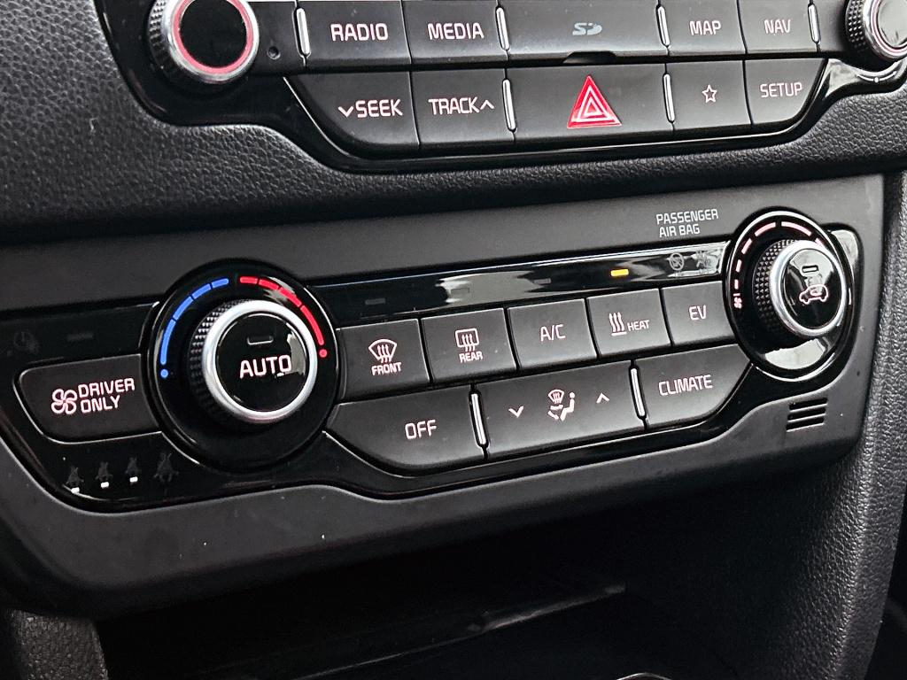 Kia E-niro executiveline 64 kwh fietsendragerbeugel | stoel/stuurwielverwar