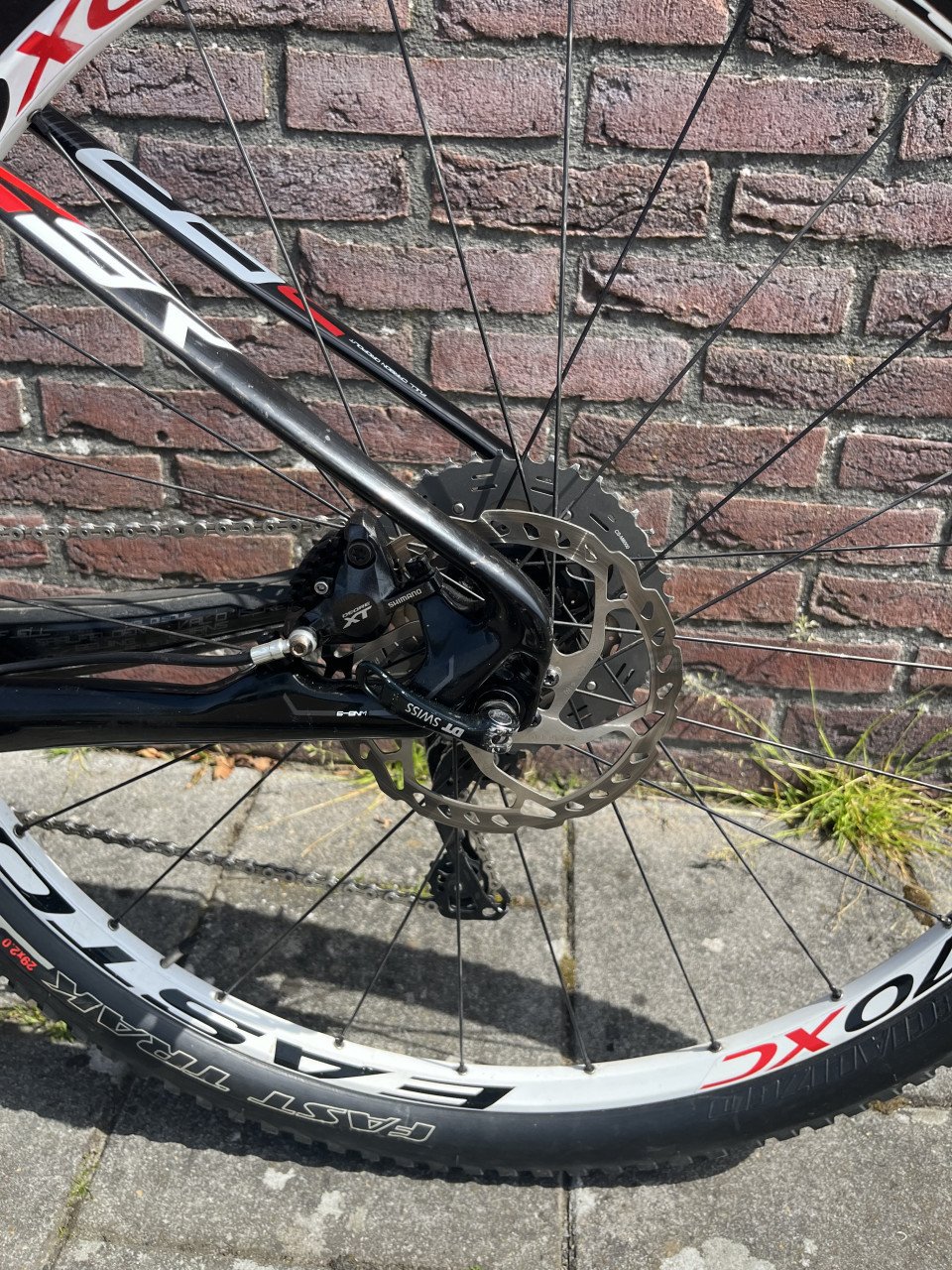 Focus raven, carbon, maat M, shimano XT
