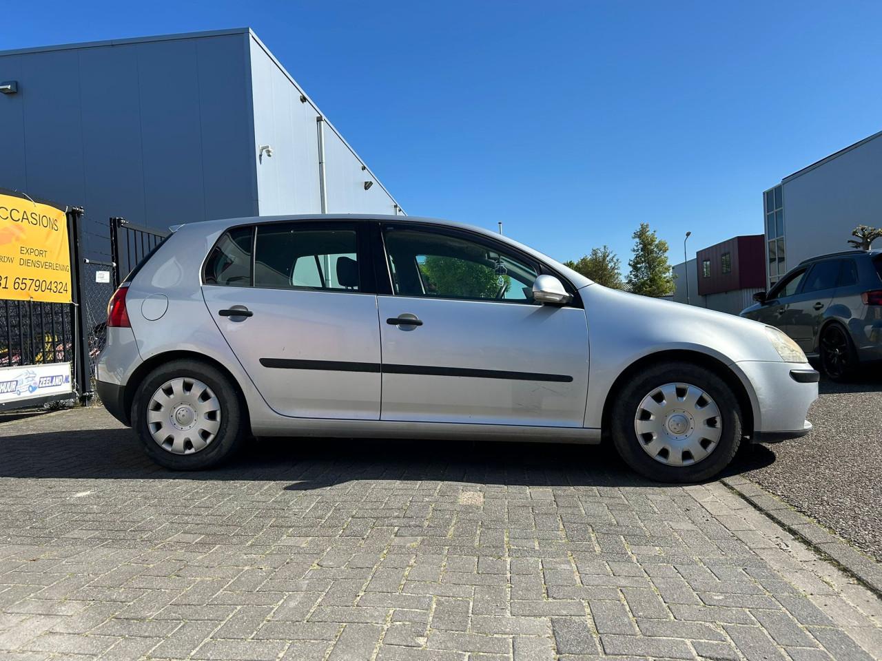 Volkswagen Golf 1.4 Trendline Incl. Nieuwe APK/Carplay