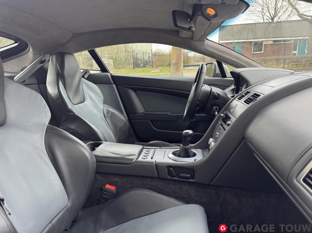 Aston Martin V8 Vantage 4.3 v8 handgeschakeld, 55000km!