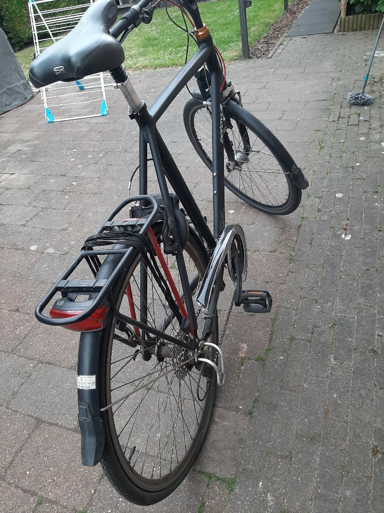 Batavus herenfiets, Batavus damesfiets, B-Twin jongens mountainbike