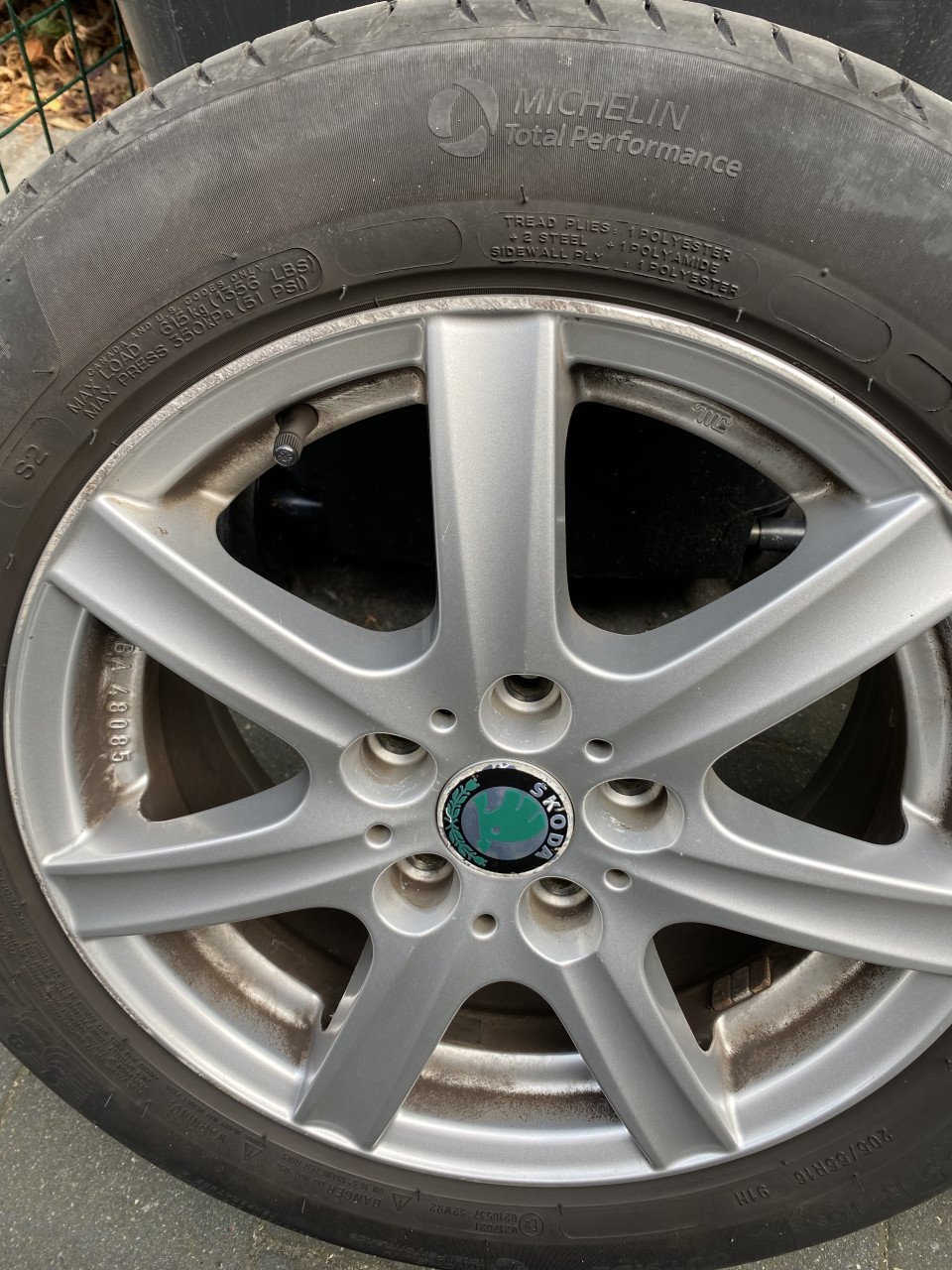 Banden met lichtmetalen velgen skoda