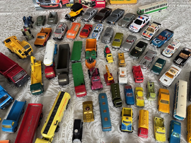 Te koop: diverse Modelauto's