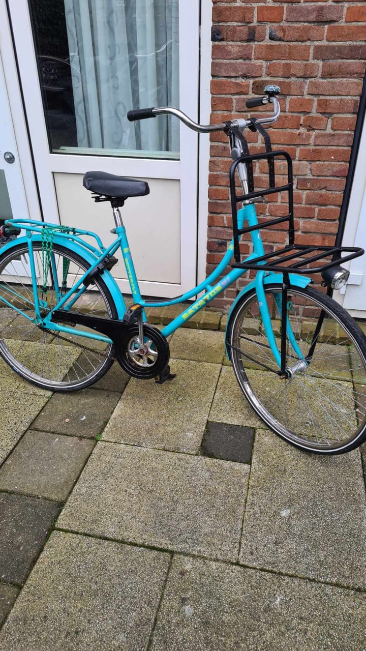 Dames fiets BATAVUS met trap rem achter-26 inch- Fr.maat48cm- slot AXA