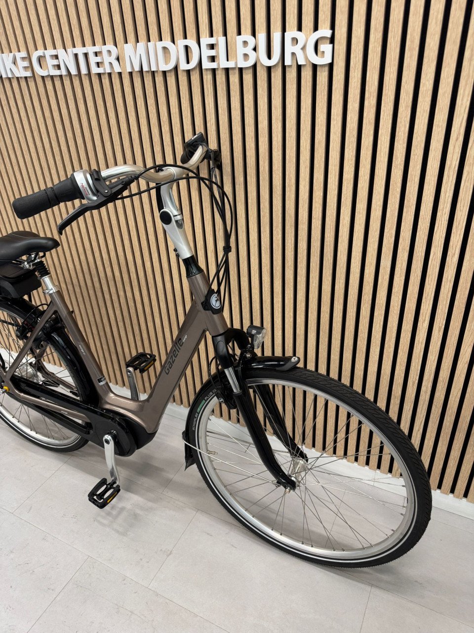 Gazelle Orange C7+ Bosch Active Line Plus 53CM 400Wh