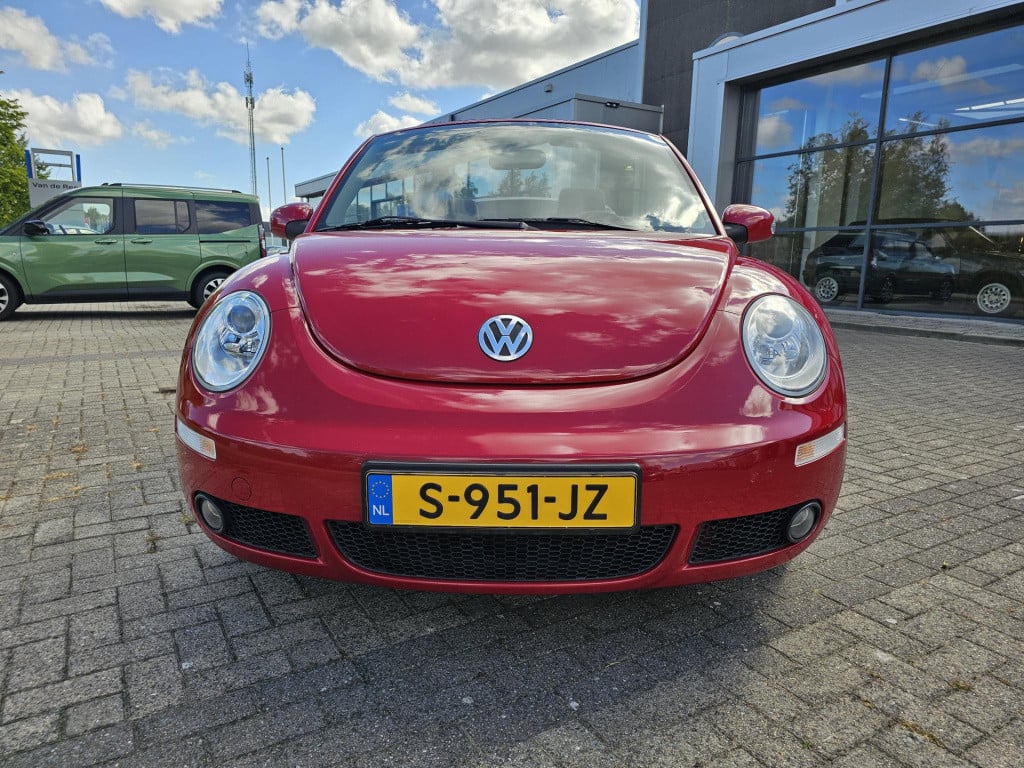 Volkswagen New Beetle cabriolet 1.6 trendline