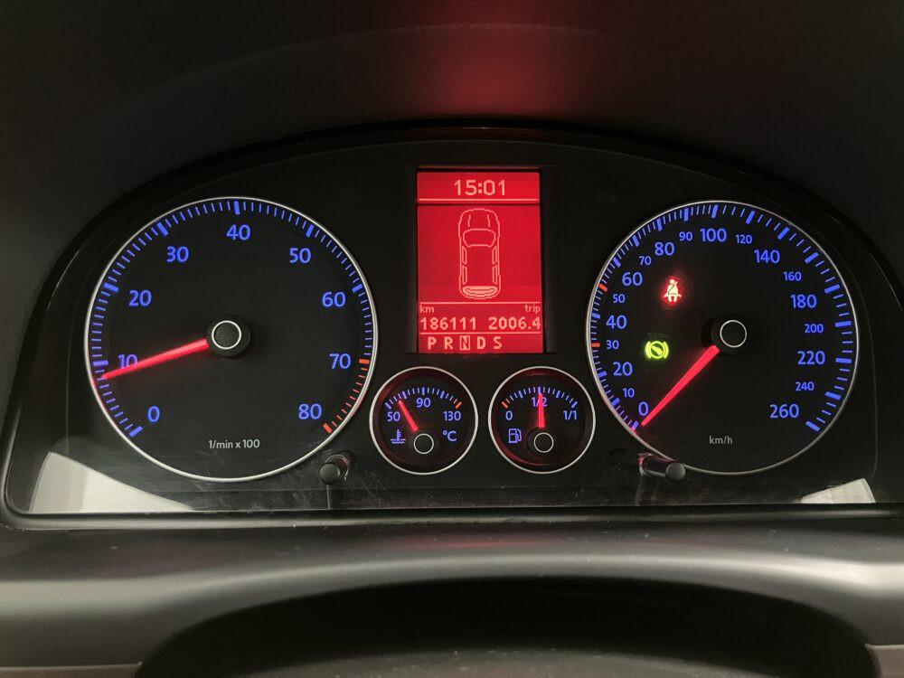 Volkswagen Cross Touran 1.4 TSi DSG Automaat