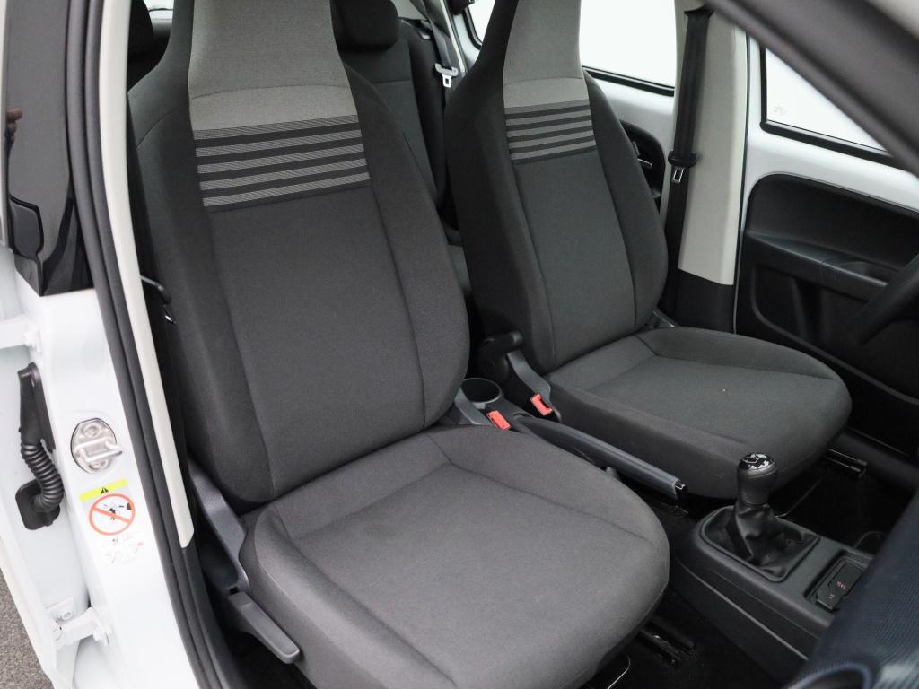 Volkswagen UP! 1.0 | dab | bluetooth | airco | 5-deurs