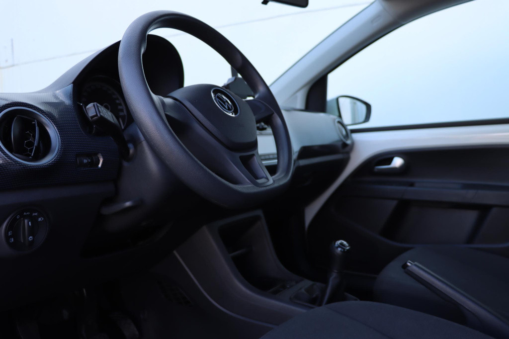 Volkswagen UP! move up! 1.0 mpi 65pk