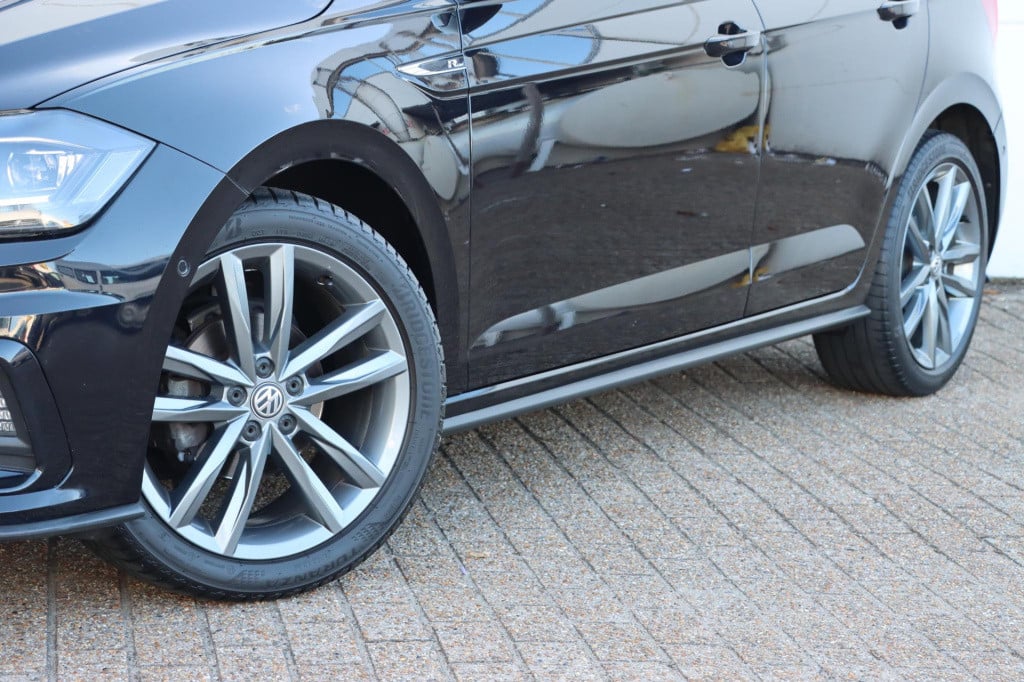 Volkswagen Polo 1.0 tsi highline business r