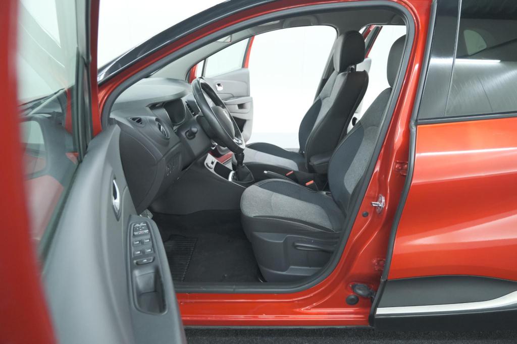 Renault Captur tce 90 intens | camera | navigatie | parkeersensoren
