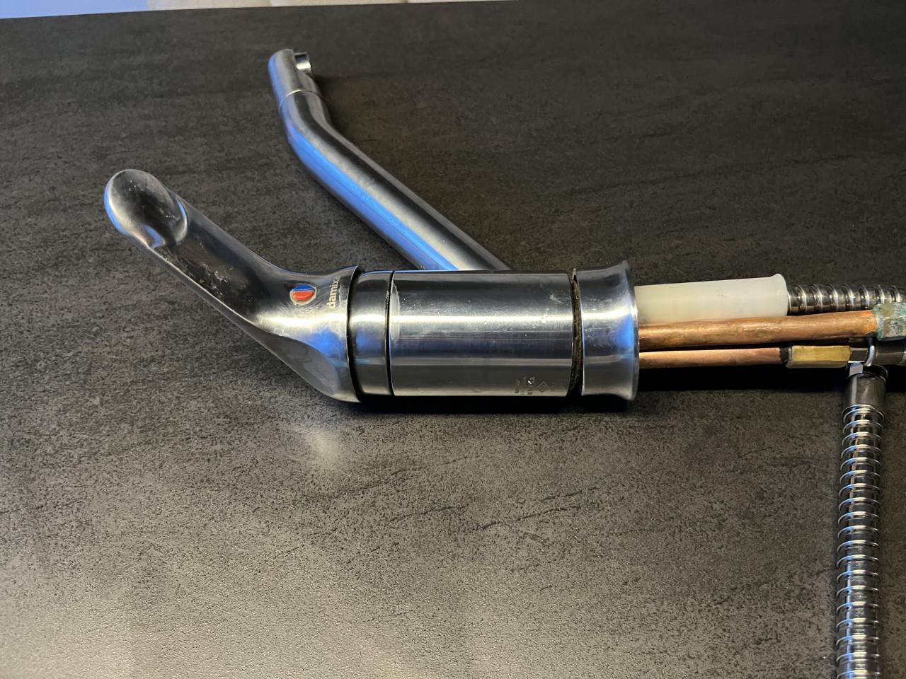 Keukenkraan met uittrekbare sproeier