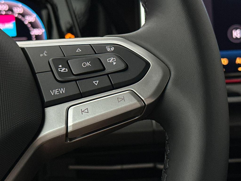 Volkswagen Golf style plug in hybride 204 pk