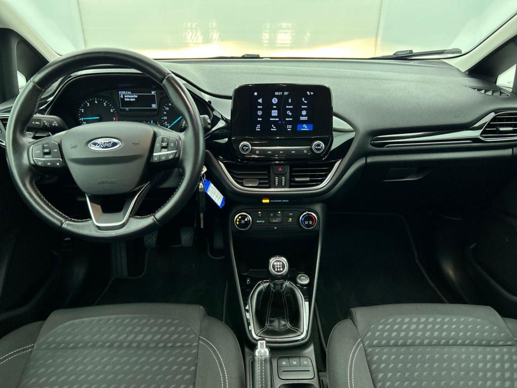 Ford Fiesta 1.1 trend | parkeer sensoren | lmv | bluetooth | dab | airco | 