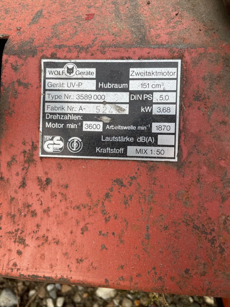 Verticuteer machine