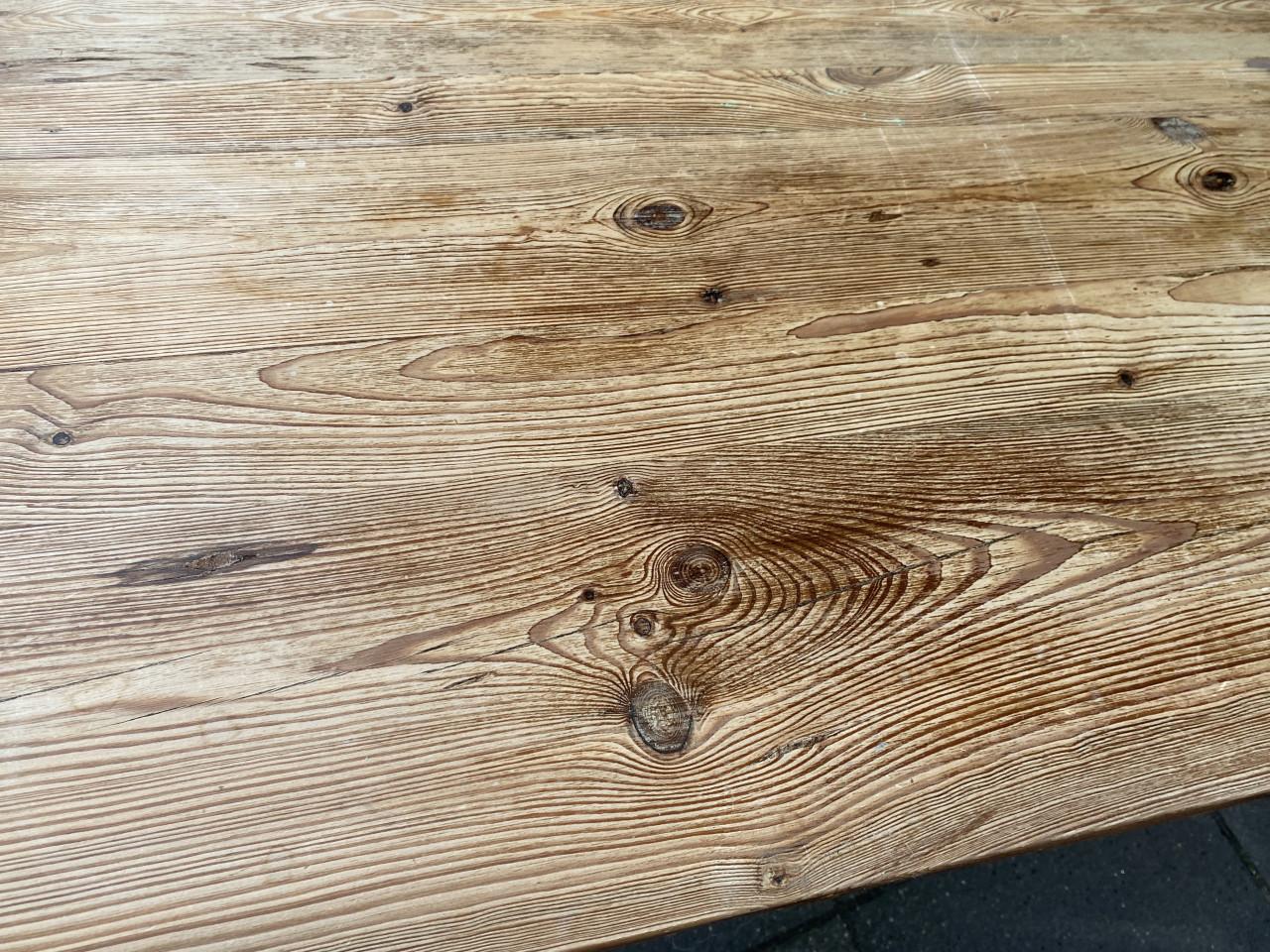 Unieke eettafel