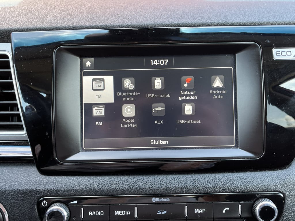 Kia Niro 1.6 gdi hybrid businessline | kanteldak | carplay | camera | trekh