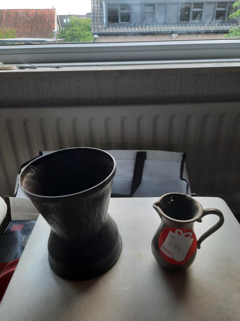 Mortierpot,kannetje en kruitbus