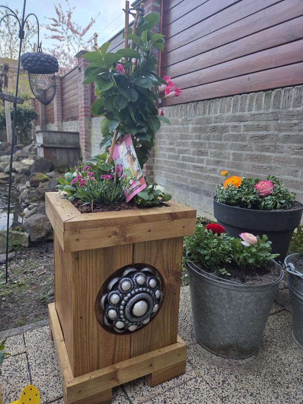 Zeeuwse knop bloembakken projecten ter inspiraties L32 x B35 x H85