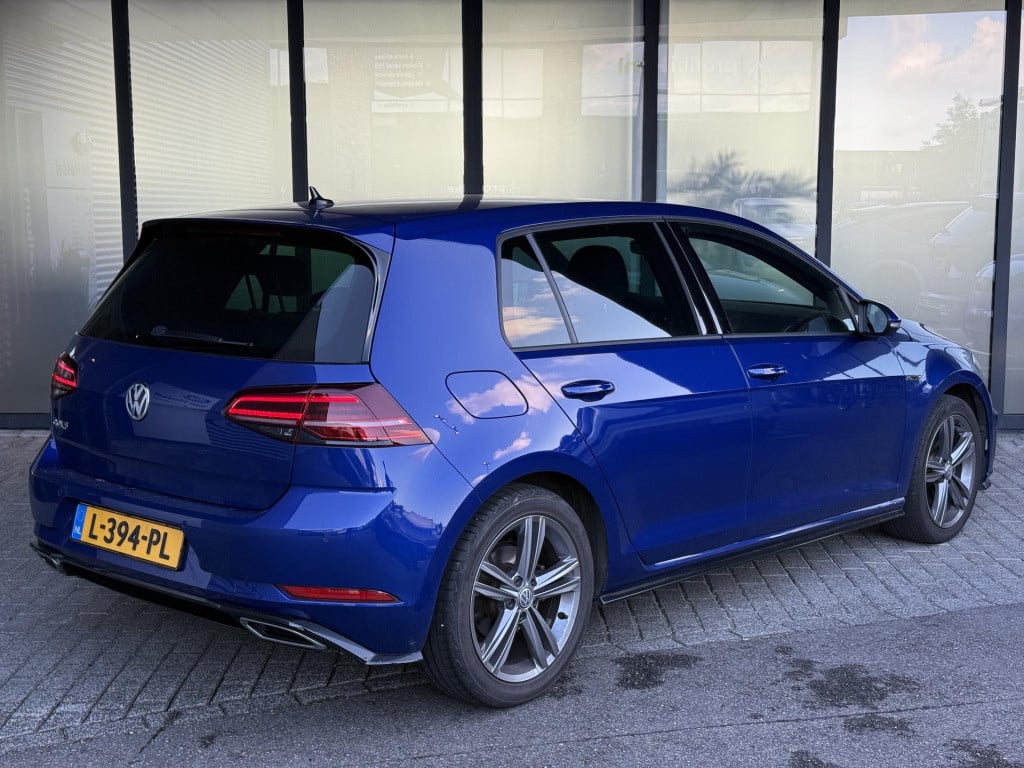 Volkswagen Golf 1.5 tsi highline business r 17'' lmv | 2x r-line | adaptief