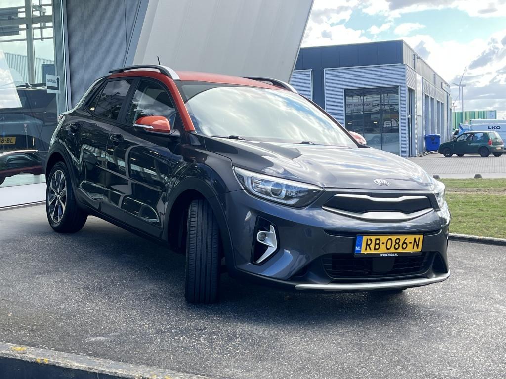 Kia Stonic 1.0 t-gdi dynamicline 120 pk | navi | camera | cruise control |