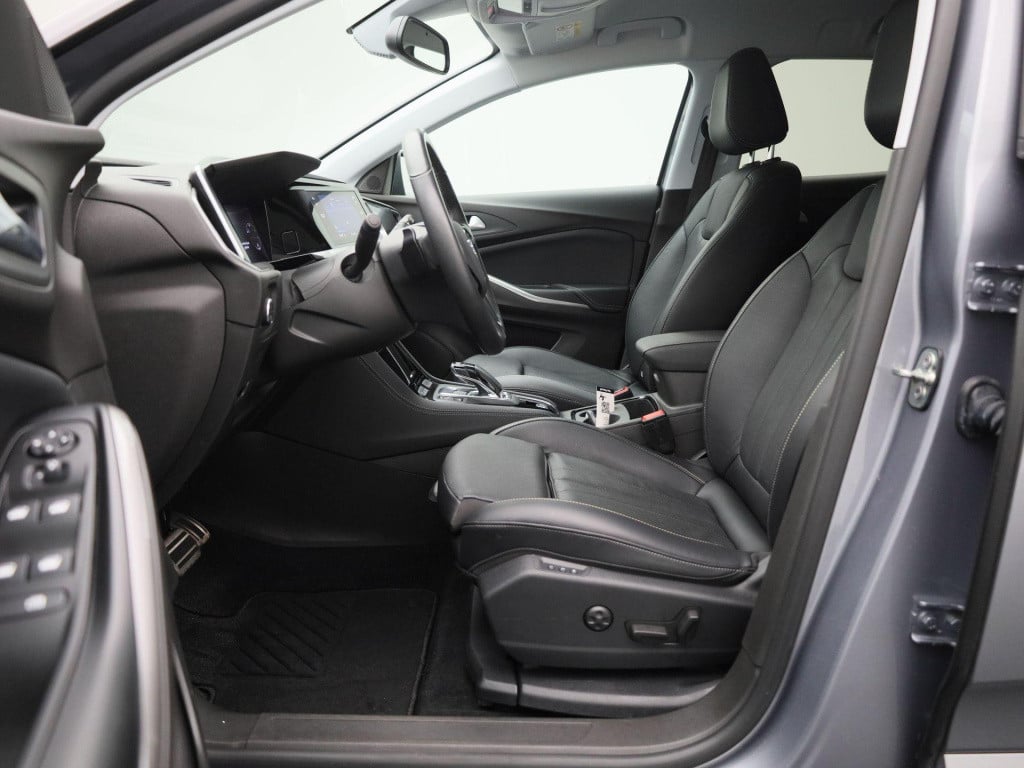 Opel Grandland 1.2 turbo business elegance | camera | navigatie | climate c