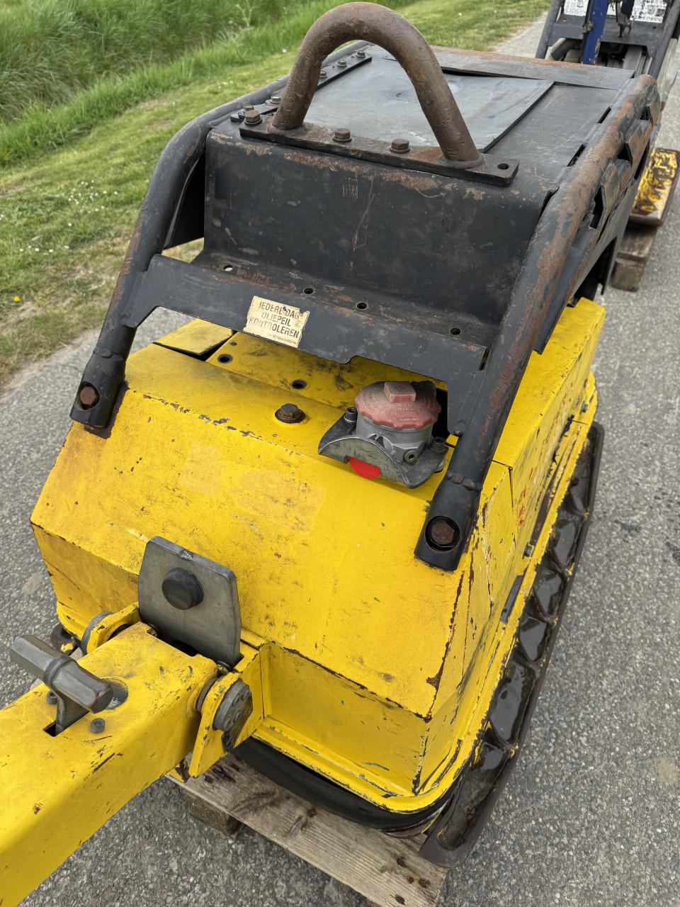 Wacker DPU 100-70 trilplaat