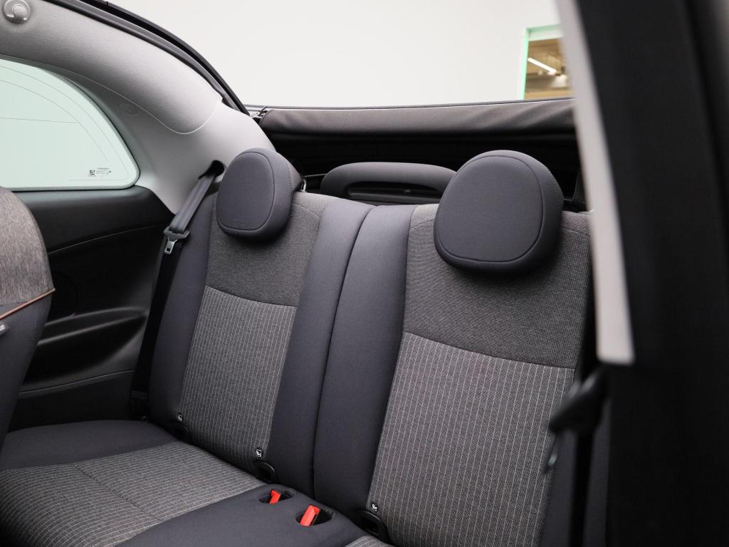 Fiat 500 C red 42 kwh | cabrio | apple carplay / android auto | climate con