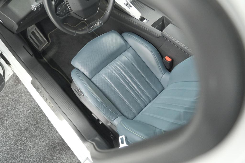 Peugeot 308 puretech 130 gt | 360 camera | stoelen-pakket | adaptieve cruis