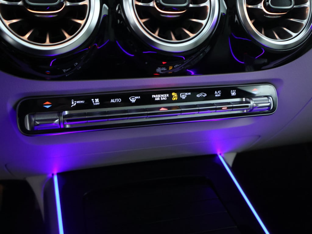 Mercedes-Benz Gla-klasse 250 e plug-in hybride progressive | panorama schui